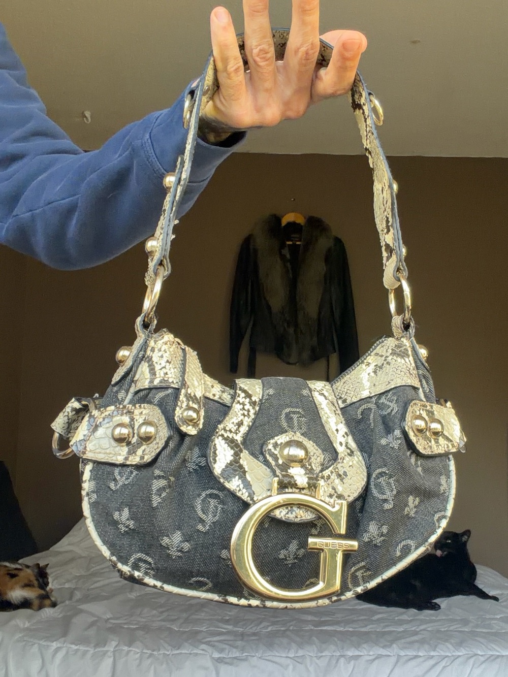 Vintage Y2K GUESS Shoulder Bag